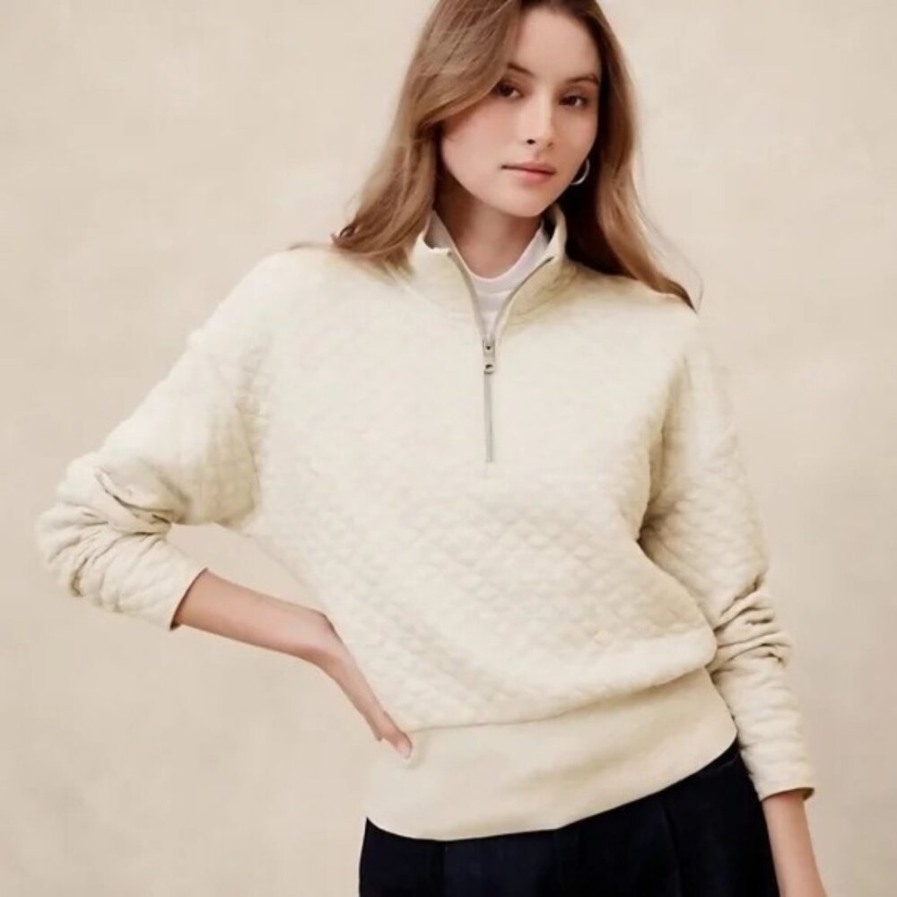 Banana Republic Cream Quilted Sweater